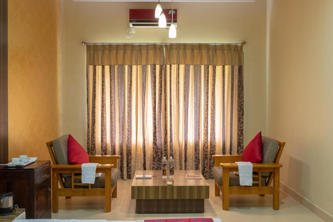 Kstdc Hotel Mayura Gerusoppa, Jogfalls Māvingundi Zewnętrze zdjęcie