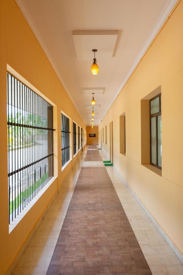 Kstdc Hotel Mayura Gerusoppa, Jogfalls Māvingundi Zewnętrze zdjęcie