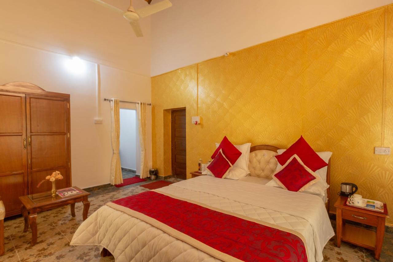 Kstdc Hotel Mayura Gerusoppa, Jogfalls Māvingundi Zewnętrze zdjęcie